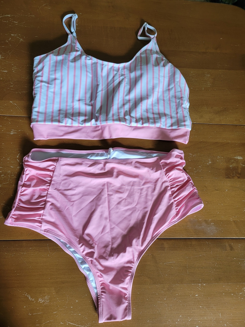 *SALE 2/$20* Two Piece Pink And White Swimsuit Sz XXL NWT